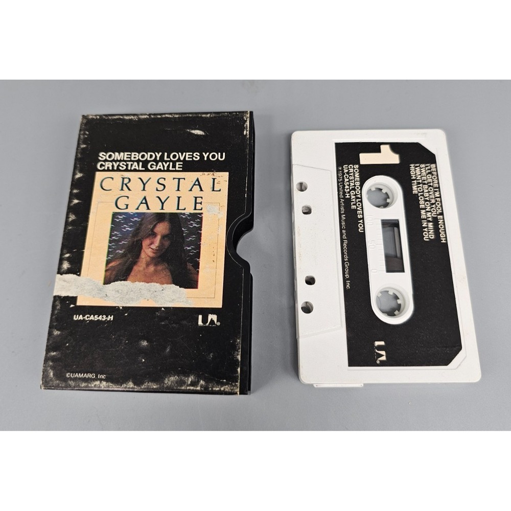 Crystal Gayle - Somebody Loves You Cassette 1975